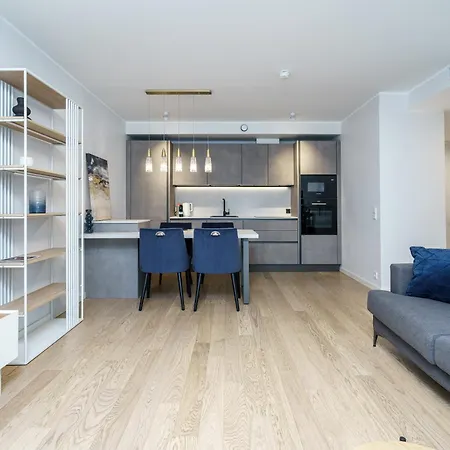 Dream - Modern Design With Balcony & Free Parking Appartement