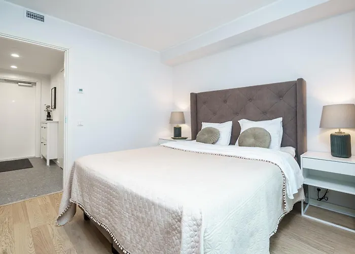 Dream - Modern Design With Balcony & Free Parking * Tallin