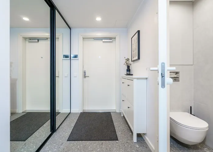 Apartament Dream - Modern Design With Balcony & Free Parking