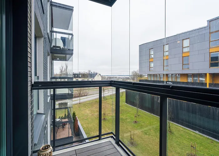 Dream - Modern Design With Balcony & Free Parking * Tallin