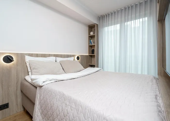 アパート Dream - Modern Design With Balcony & Free Parking